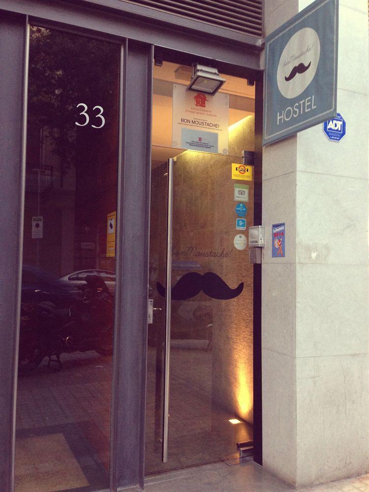 Don Moustache Boutique Hostel *