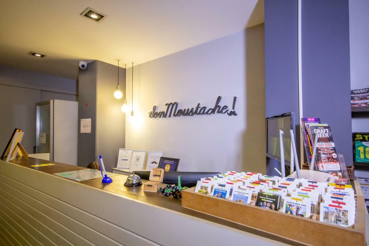 Hostel Don Moustache Boutique *