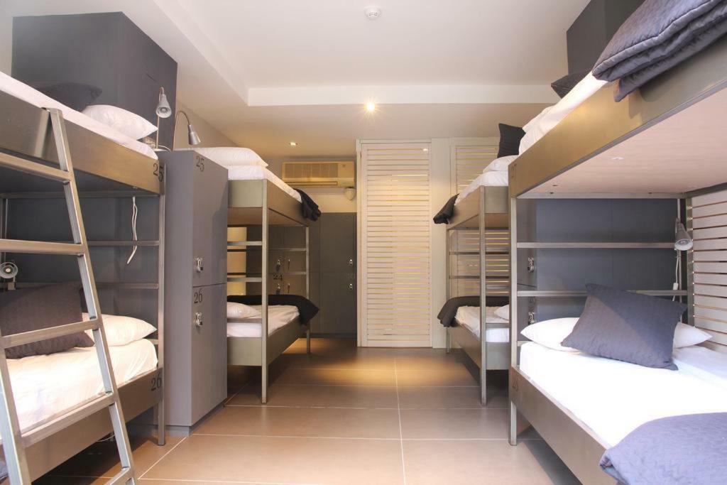 Hostel Don Moustache Boutique *